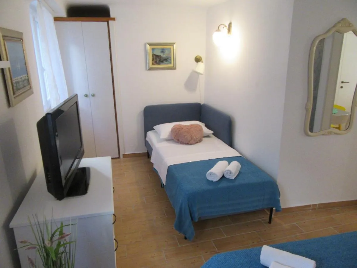 Apartment Lela Split II